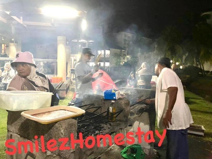 Smilez Homestay H102 & A306 At Pd Perdana Kondo Resort Порт-Диксон Экстерьер фото